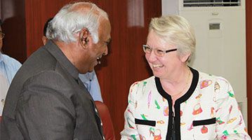 Ministerin Schavan und Minister Kharge