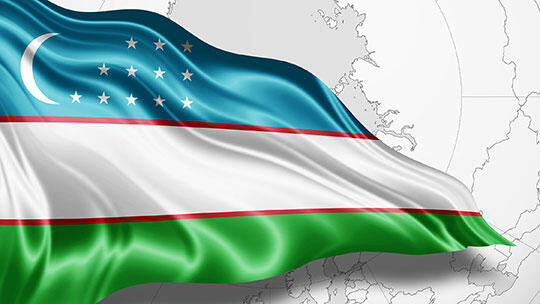wehende Nationalflagge Usbekistan