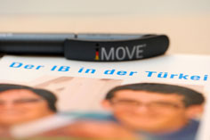 Stillleben mit iMOVE-Kuli