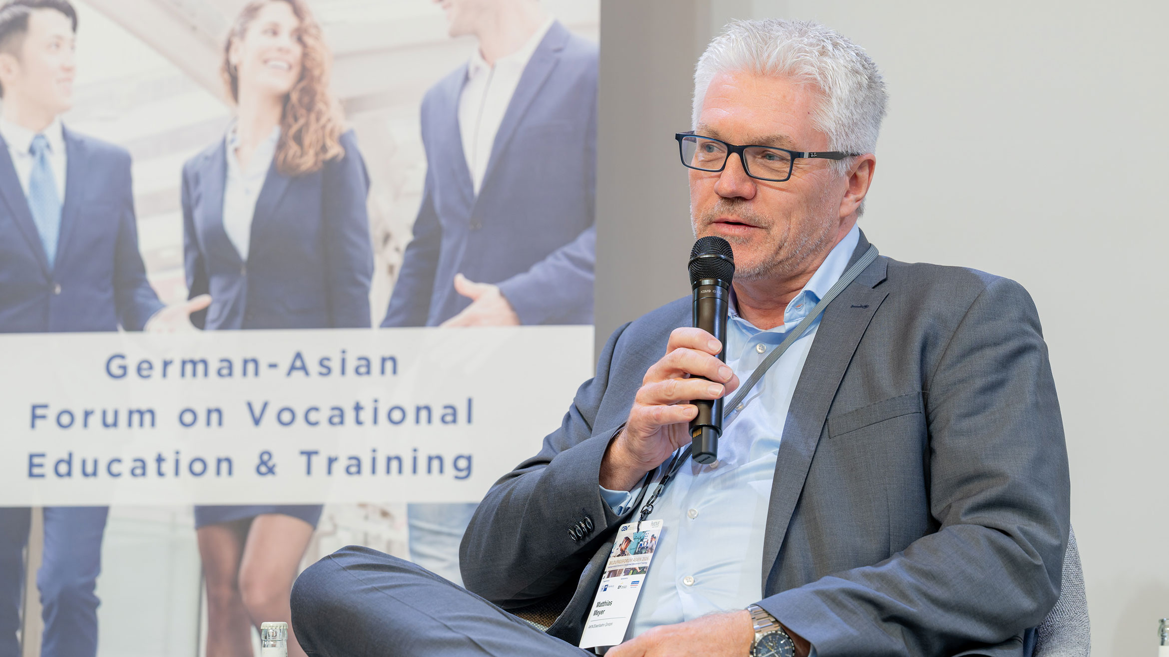 close-up of the speaker