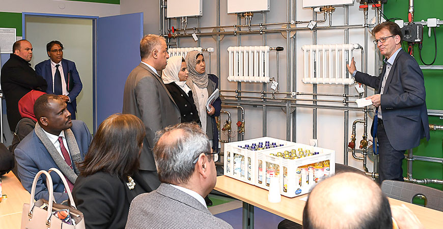 guests from Arab countries visiting vocational education and training institution