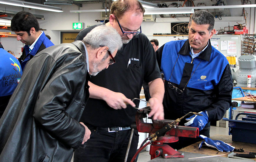 Training scene in a workshop