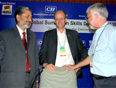 from left: Manmohan Dhaliwal, Markus Kamann, Jürgen Maennicke (Educon)